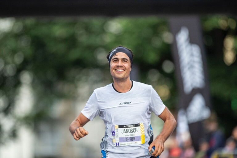 adidas Infinite Trails 2022