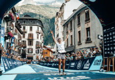 Katie Schide - strahlende Siegerin beim UTMB 2022