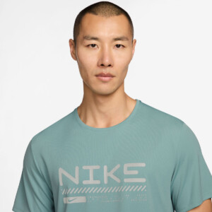 Nike Herren Winter Miler T-Shirt
